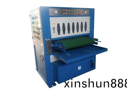 不(bu)鏽(xiu)鋼(gang)拉絲(si)機有哪些(xie)拉絲(si)方(fang)式(shi)？